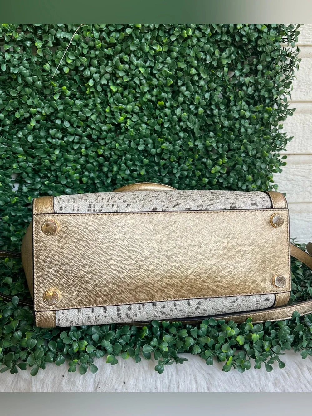 MICHAEL KORS Gold Signature Tina Raven Bedford Fulton Satchel Tote Crossbody